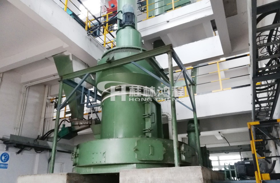 5R4121打礦石粉機(jī)器多少錢一臺 雷蒙磨粉機(jī)多少錢一臺？幾萬到幾十萬不等