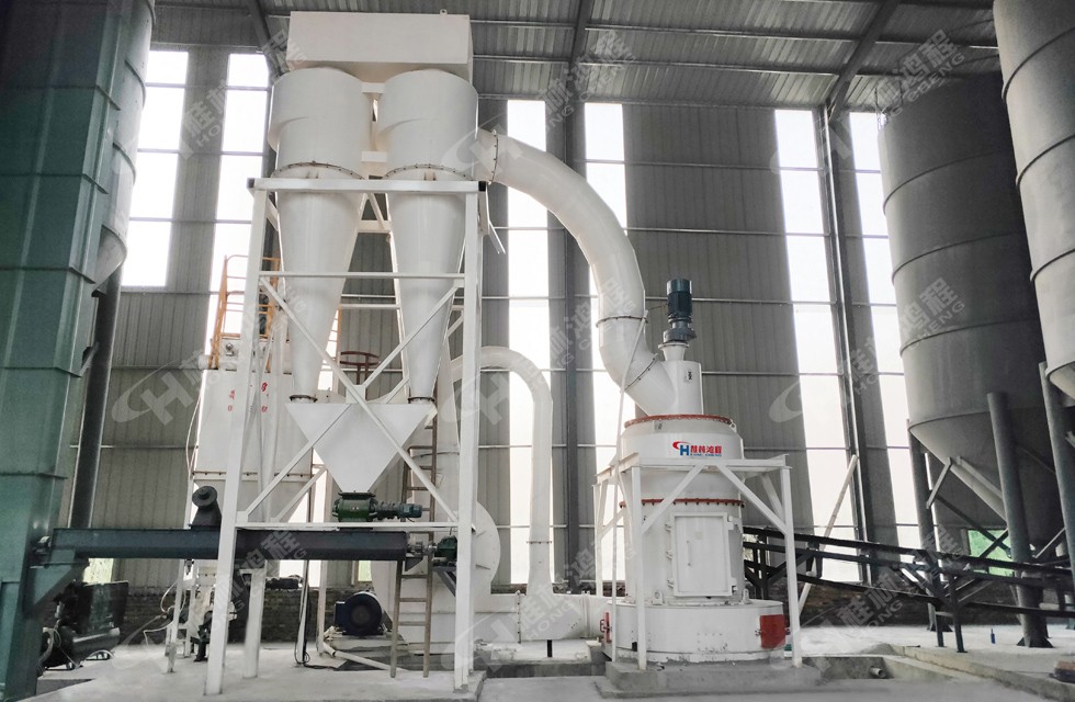 熟石灰生產(chǎn)設(shè)備 生石灰雷蒙機(jī)、生石灰立式磨粉機(jī)